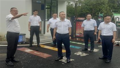 遂寧興業(yè)集團召開“問題大排查、作風大整治、工作大提升”專項行動現(xiàn)場推進會